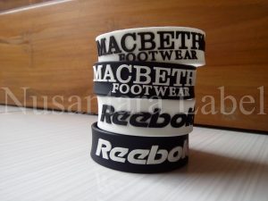 Aksesoris Gelang Karet